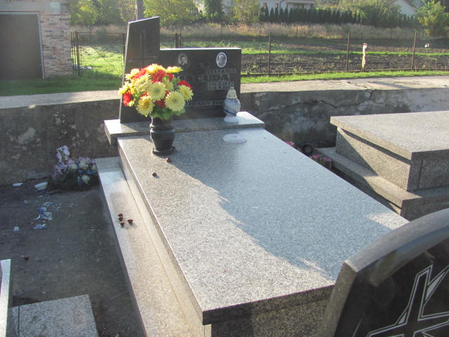 Grób Stefania Macuda